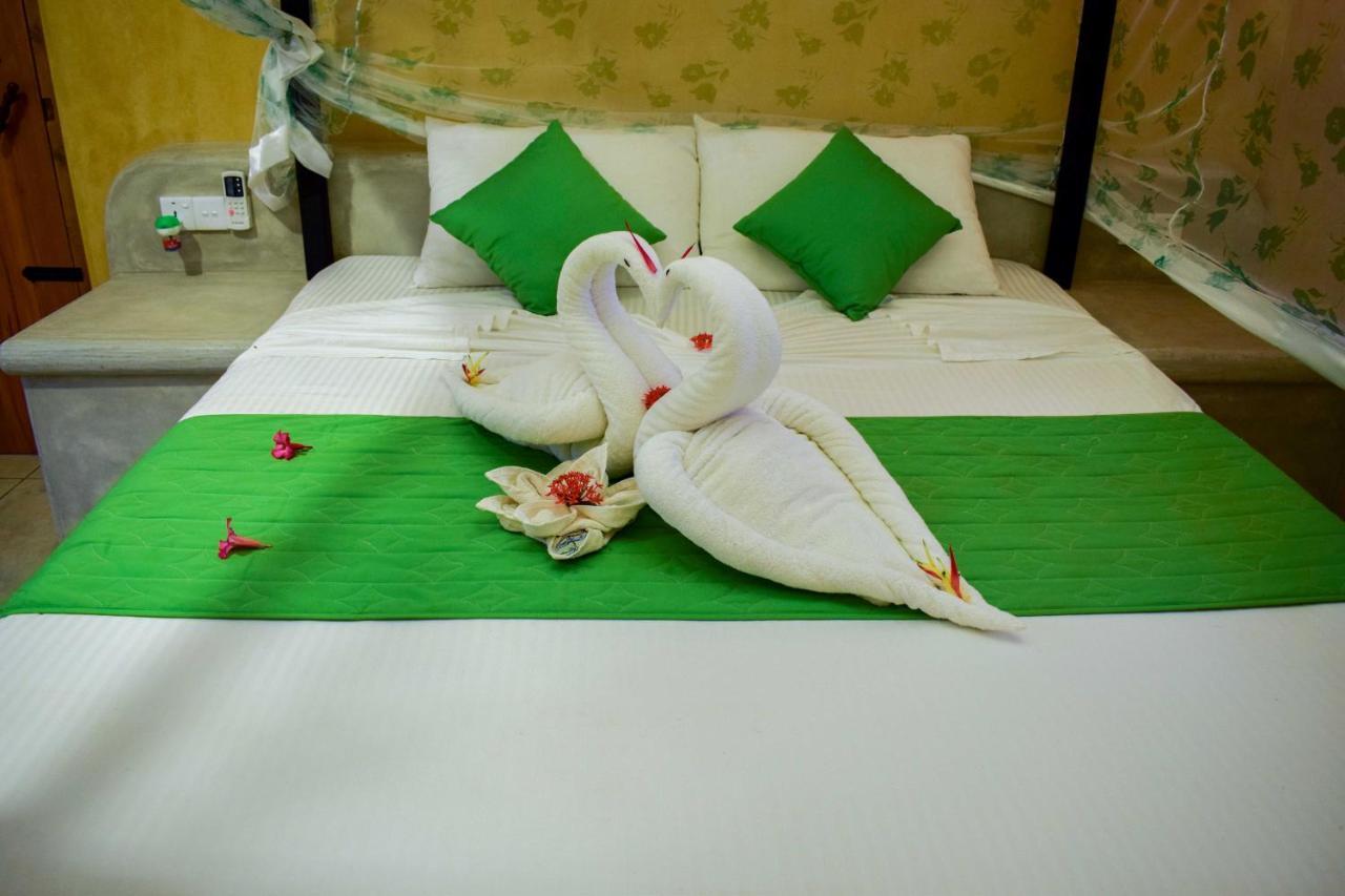 โรงแรมโอมีสา บีช คัลพิทิยา ห้อง รูปภาพ